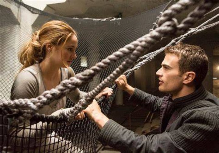 The Maze Runner Writer Will Script Divergent Threequel Allegiant – Part 1