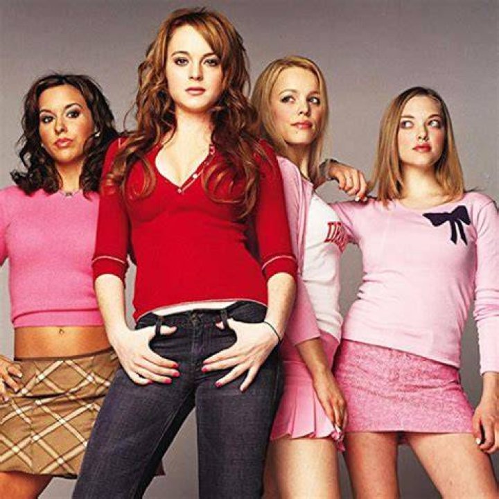 The stars of Mean Girls perform a Christmas song at the talent show.