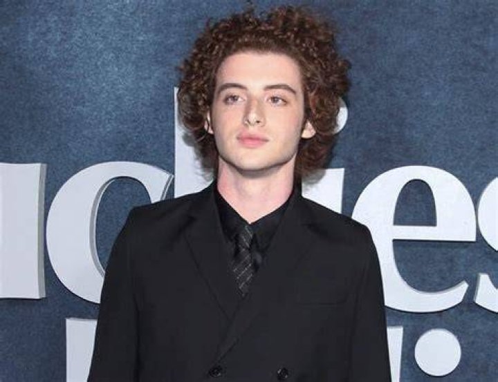 Thomas Barbusca 1652609034533