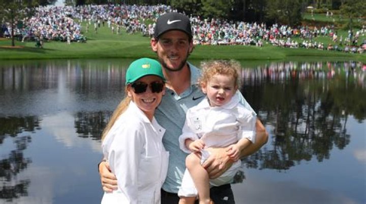 Thomas Pieters family, wife, children, parents, siblings