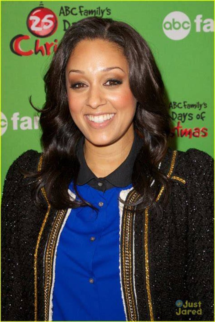 Tia-Mowry-JR