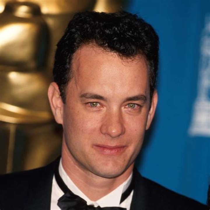 Tom Hanks Biography