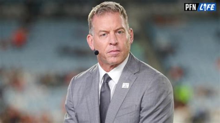 Troy Aikman career earnings and net worth