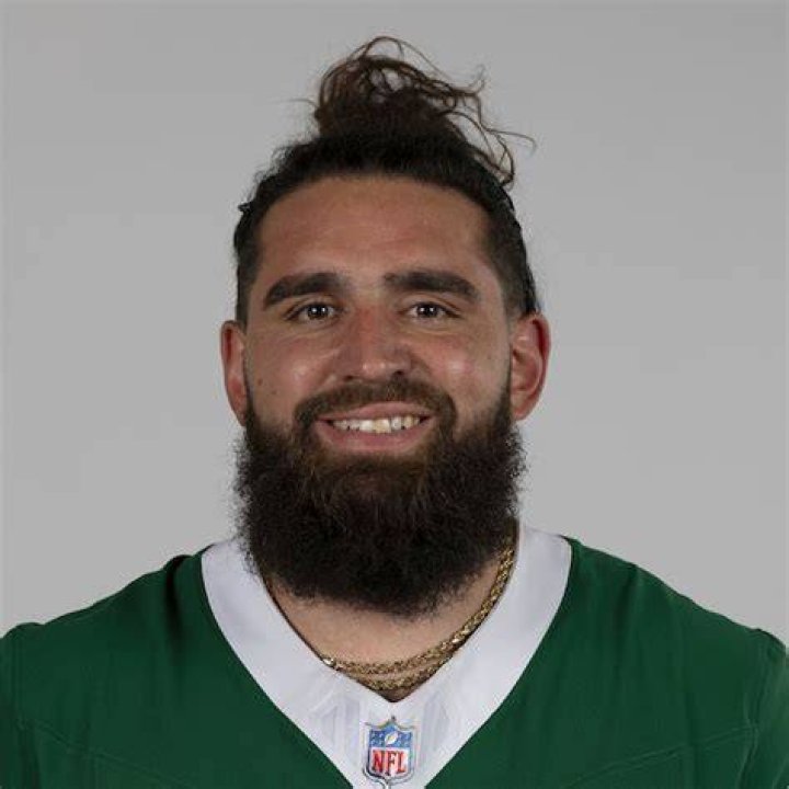 Tyler Conklin contract, salary and net worth explored
