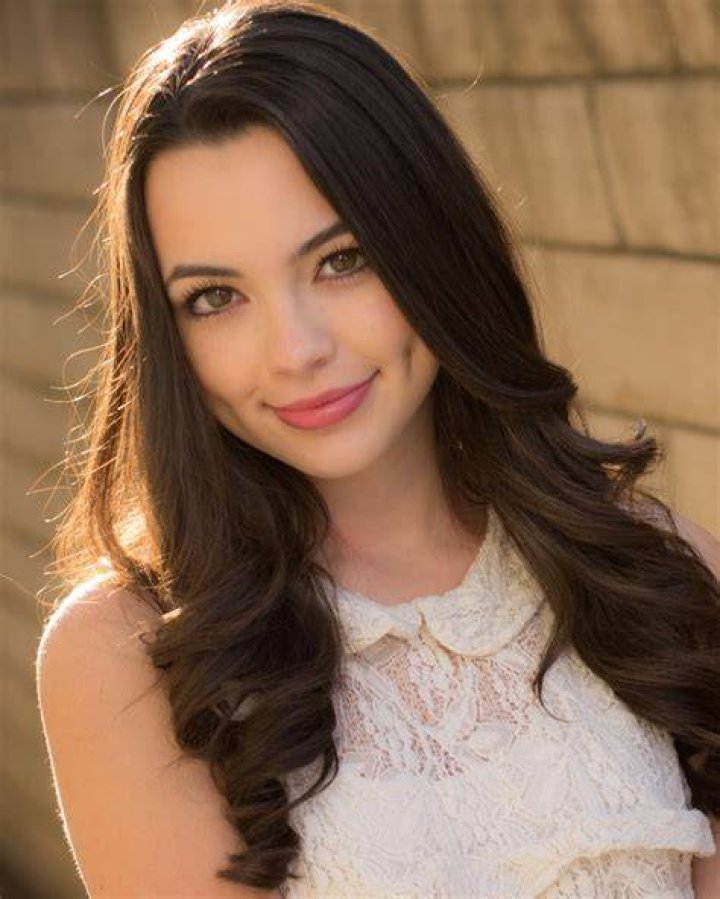 Vanessa Merrell Biography - Facts, Childhood, Family Life & Achievements