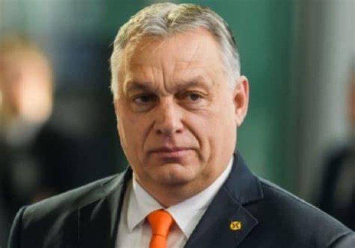 Viktor Orb&aacute;n Biography