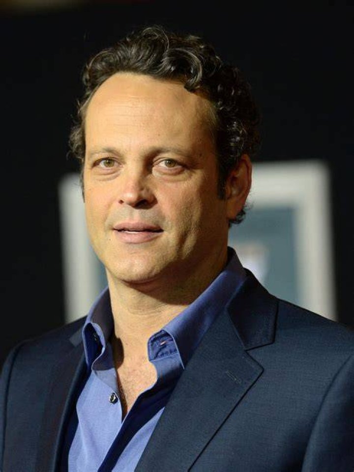 Vince Vaughn Biography - Facts, Childhood, Family Life & Achievements