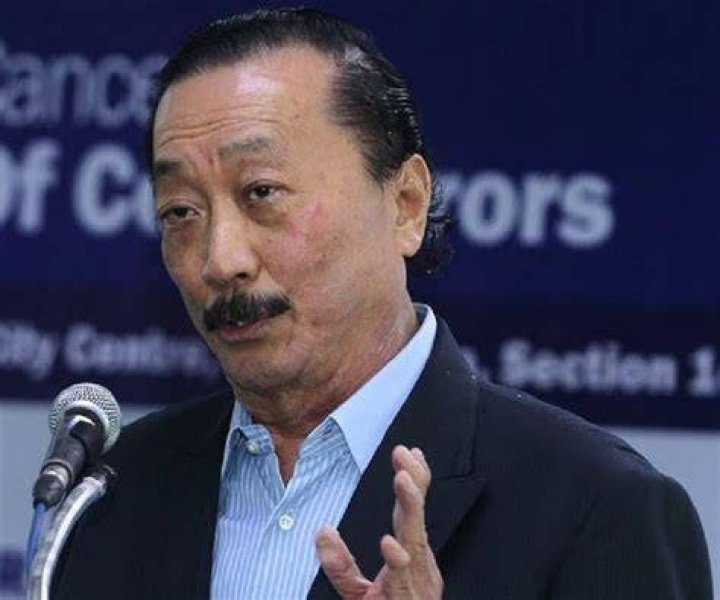 Vincent Tan Biography - Facts, Childhood, Family Life & Achievements