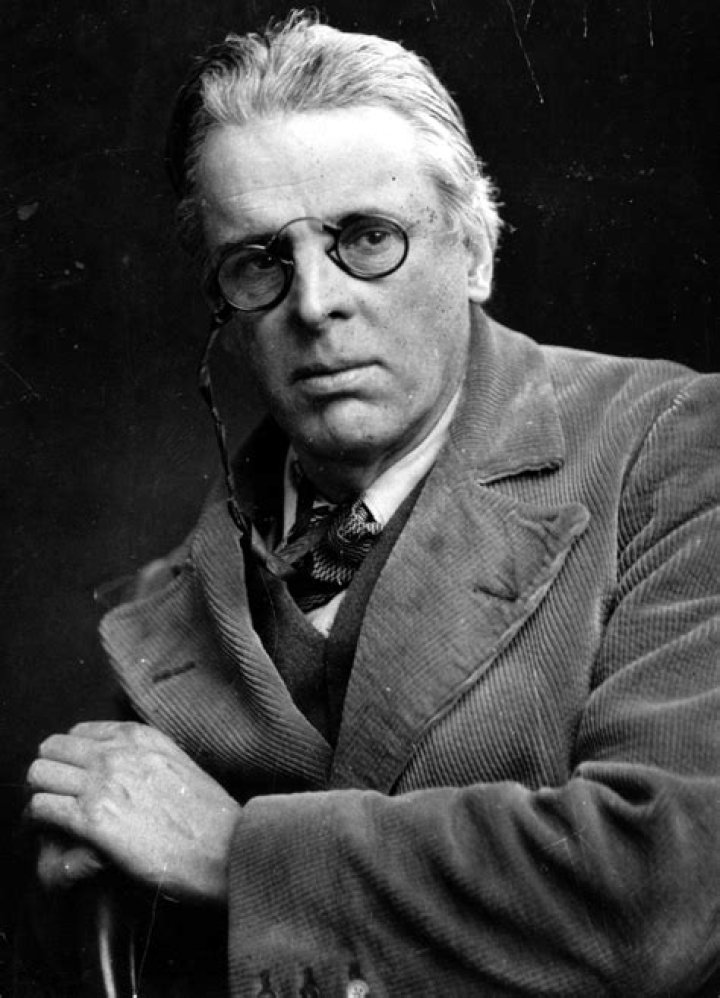 W B Yeats Biography
