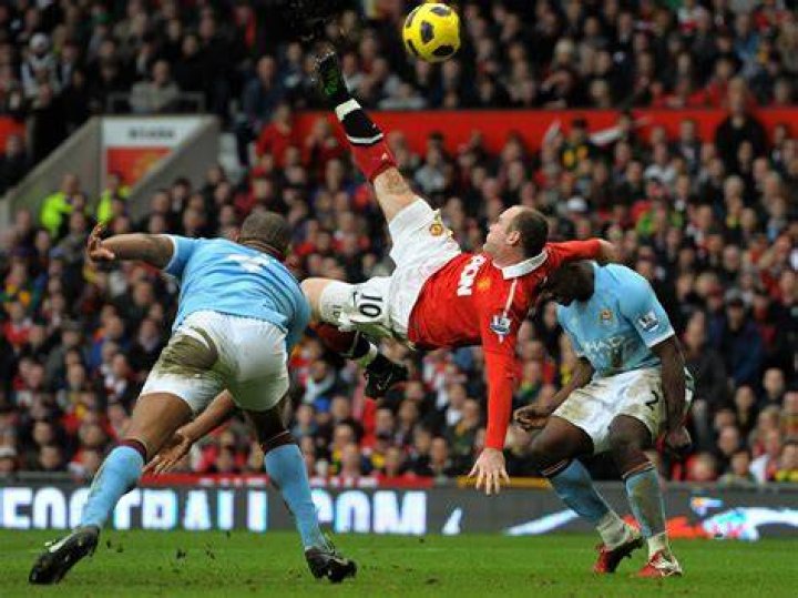 Thomas Wayne Rooney Biography, age, family, job, net worth 1 Wayne Rooney