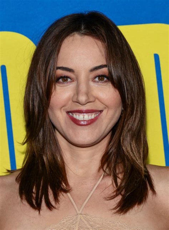 What caused Aubrey Plaza stroke?