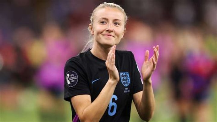 What ethnicity is Leah Williamson? What religion is Leah Williamson?