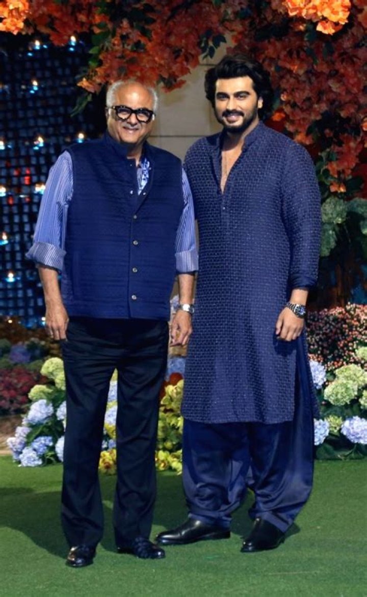 What Happened To Dr Kapoor Son? – Celebrity