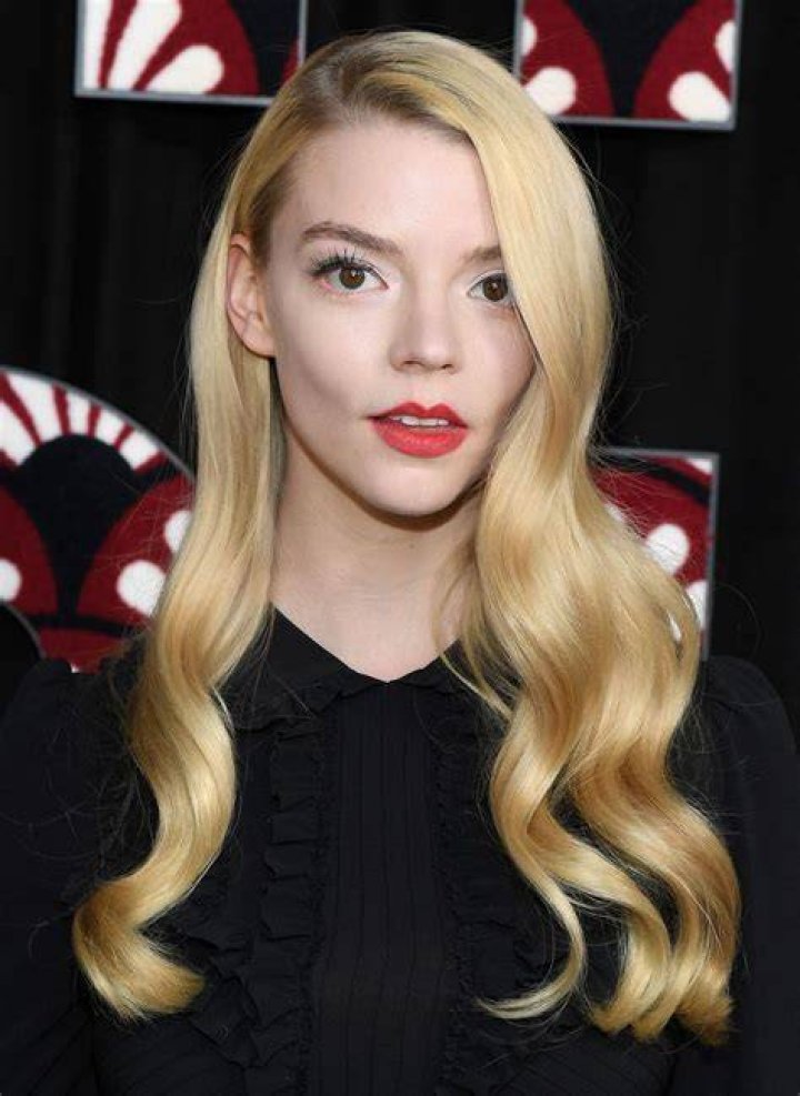 What Is Anya Taylor-Joy’S First Language? – Celebrity