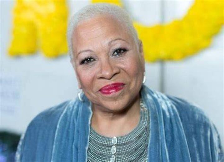 What is Denise Dowse's net worth in 2022?