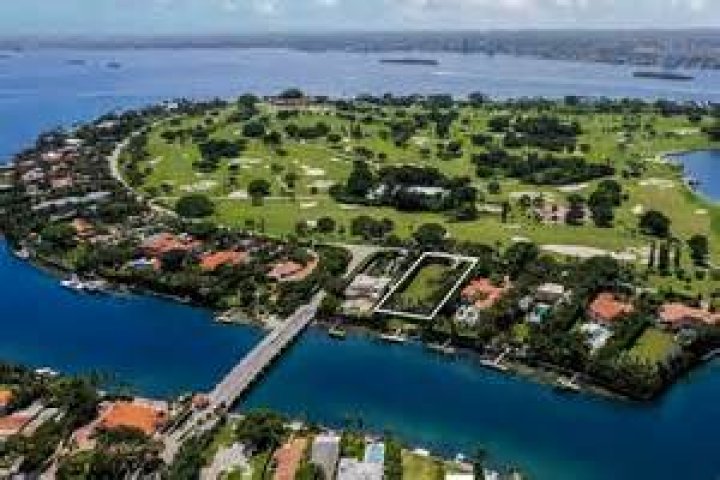 What is the ‘Billionaire Bunker’ in Miami? The new house of Jeff Bezos, explored