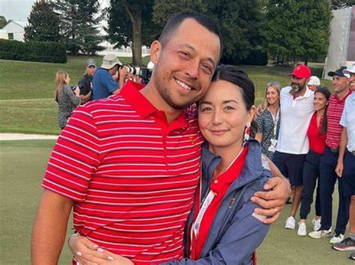 What is Xander Schauffele wife ethnicity?