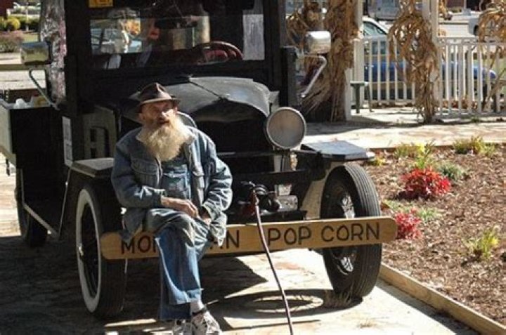 What Truck Did Popcorn Sutton Drive? – Celebrity