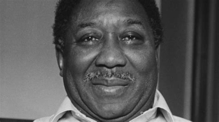 What was Muddy Waters net worth at the time of death?