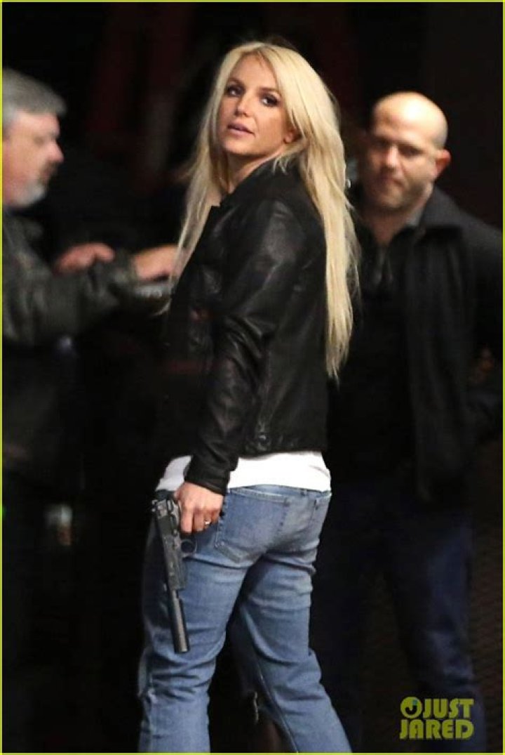 What was the Britney Spears Virginia Tech controversy about?