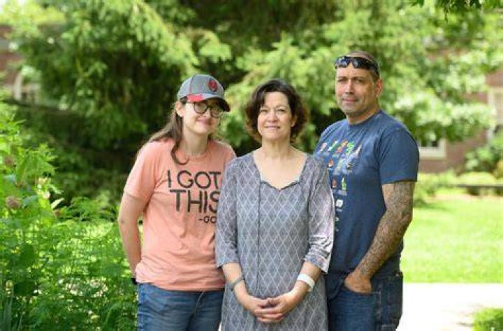 ‘Whatever It Takes’: Middlesboro Mom Shows Superheroine Strength in Cancer Battle