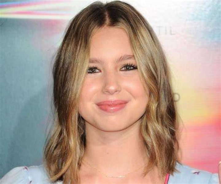 Where did Lilia Buckingham go to college and high school? Did Lilia Buckingham go to film school?
