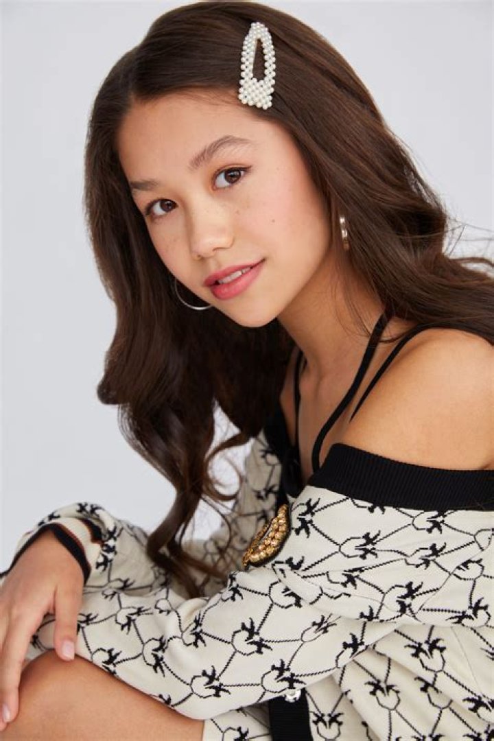 Where did Trinity Bliss go to college and high school? Did Trinity Bliss go to film school?