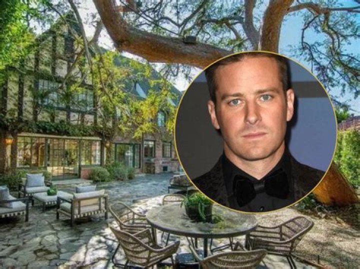 Where does Armie Hammer live?