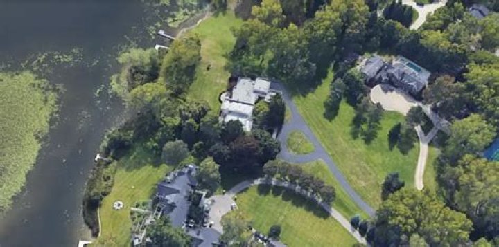 Where does Dennis Rodman live?