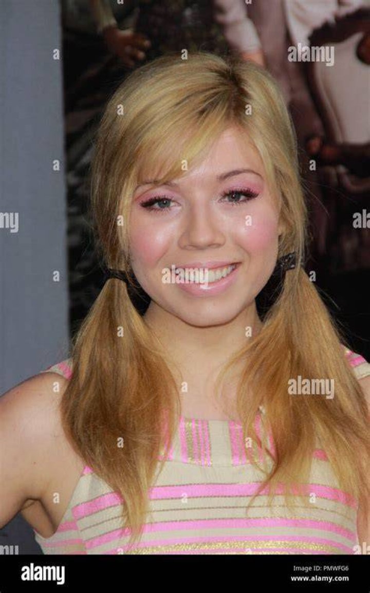 Where does Jennette McCurdy live?