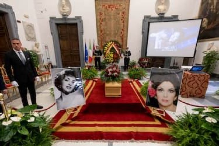 Where will Gina Lollobrigida be buried? Burial site and Find a Grave details