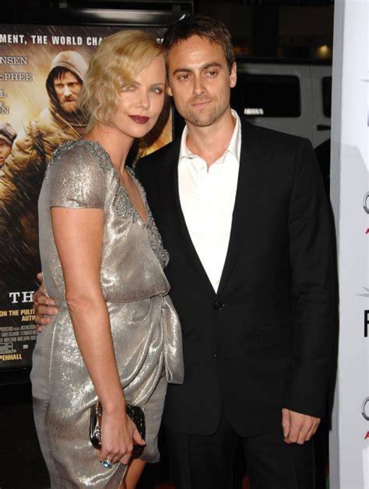 Who is Charlize Theron husband Stuart Townsend?