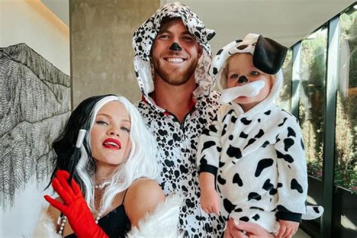 Who is Cruella’s husband? – Celebrity