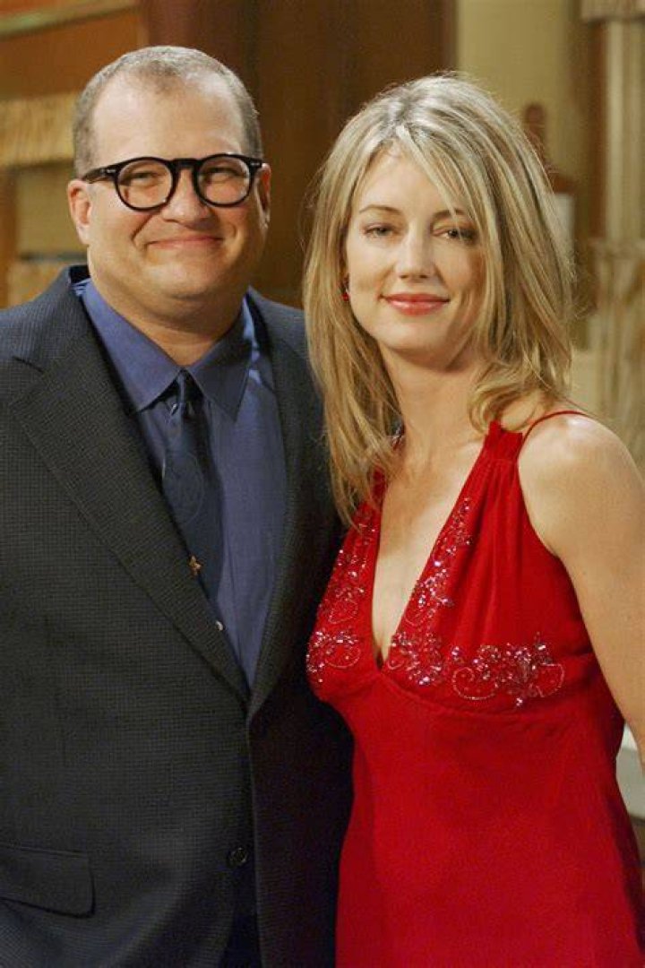 Who Is Drew Carey’S Girlfriend On The Drew Carey Show? – Celebrity