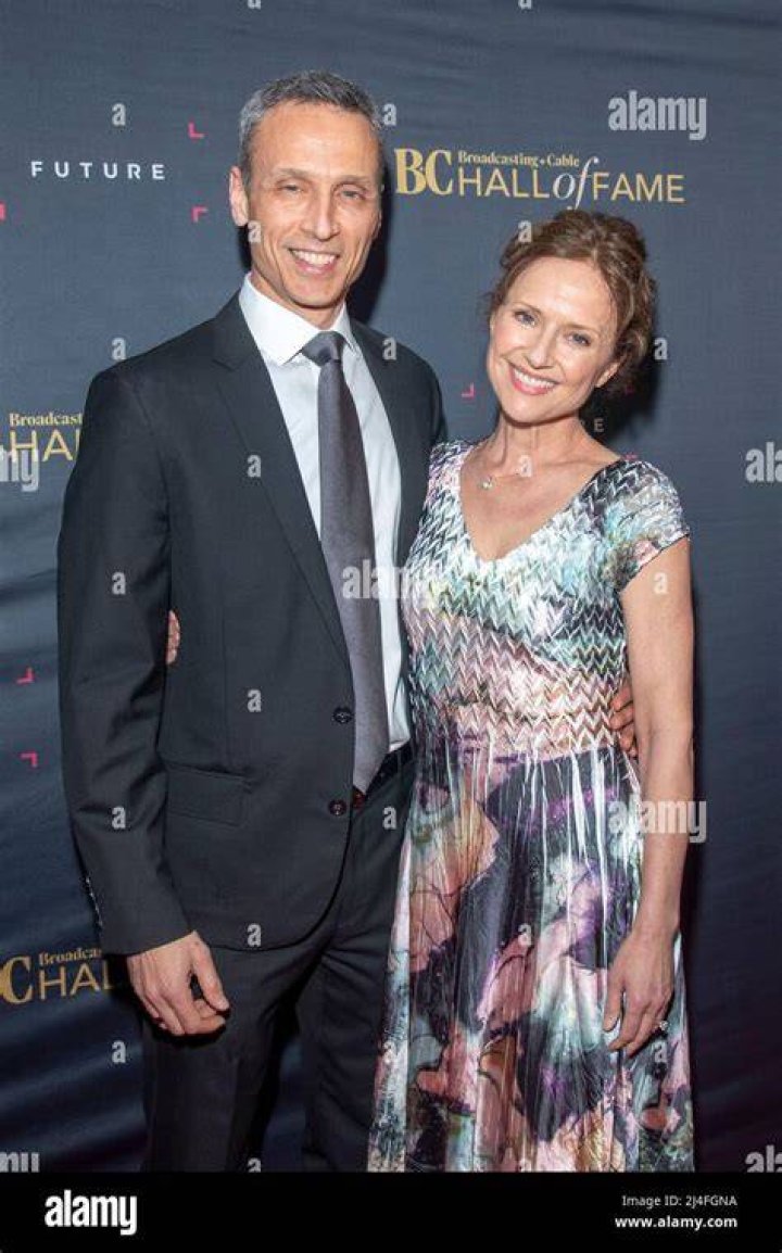 Who is Jean Louisa Kelly husband James Pitaro?