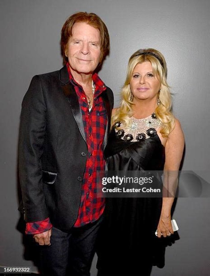 Who is John Fogerty wife Julie Lebiedzinski?