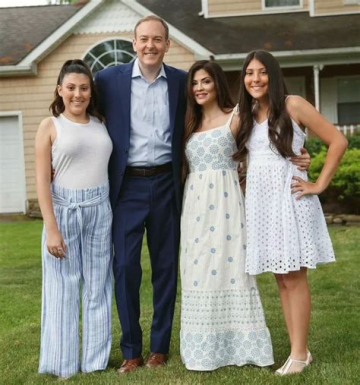 Who is Lee Zeldin father David Zeldin? Bio, age, ethnicity, career, family, net worth
