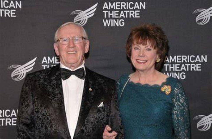 Who is Len Cariou wife Susan Kapilow?