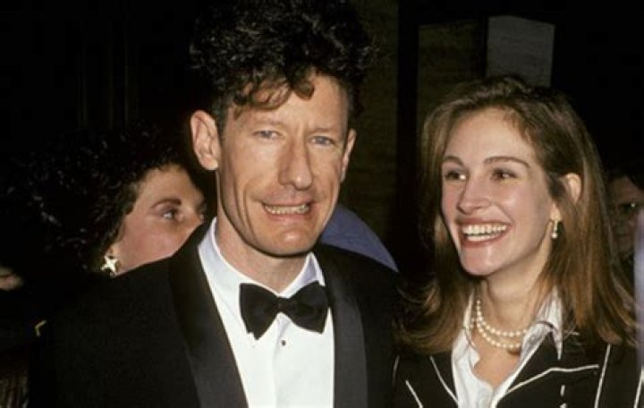 Who is Lyle Lovett, Julia Roberts first and ex-husband?