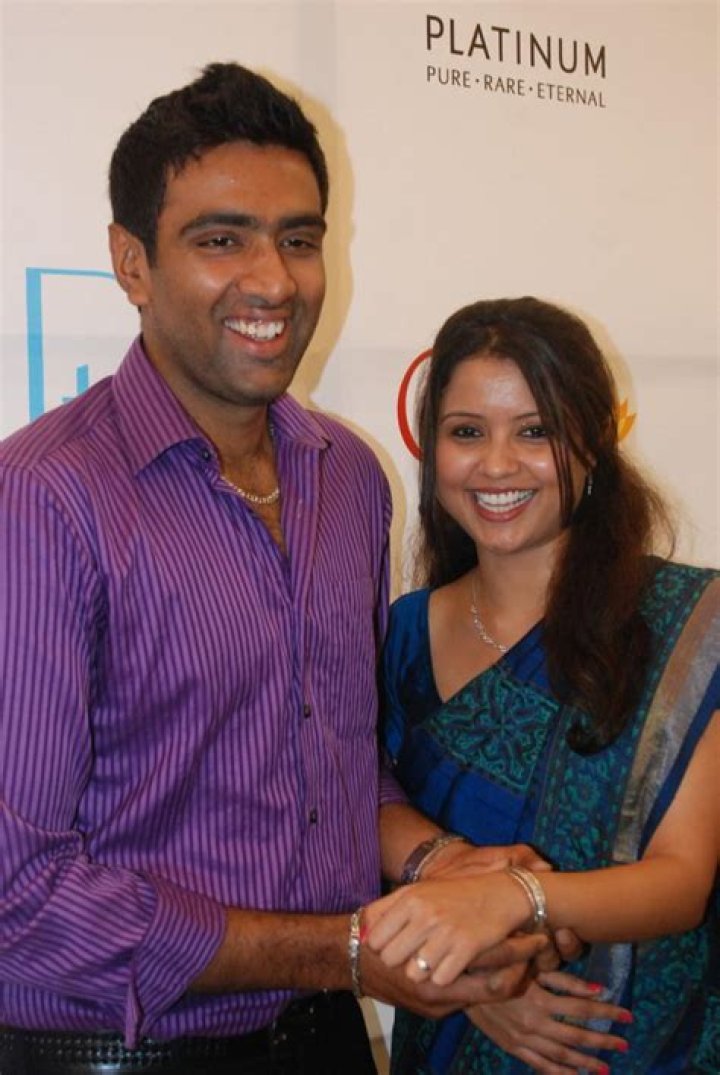 Who is Ravichandran Ashwin wife Prithi Narayanan?