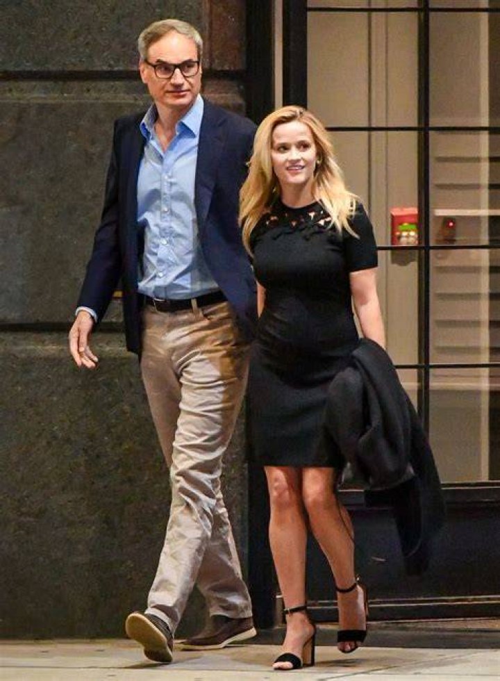 Who is Reese Witherspoon dating now?