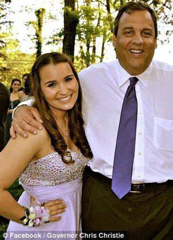 Who is Sarah Christie, Chris Christie’s daughter? Bio, birthday, partner, education, occupation, net worth