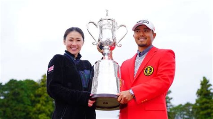 Who is Satoshi Kodaira wife Miho Koga? Wiki, age, golf stats, children, net worth