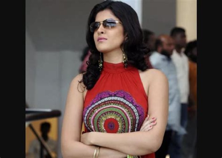 Who is Vijay Singh wife Ardena Seth?