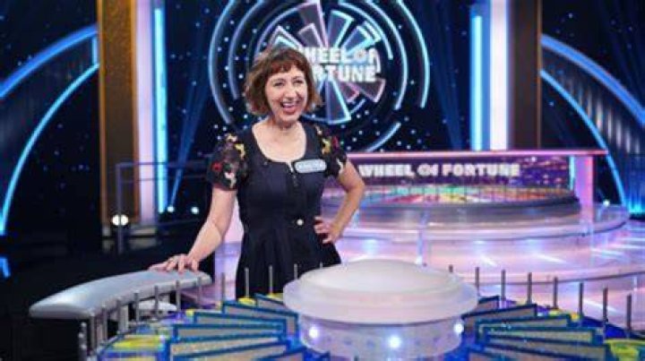 Who is ‘Wheel of Fortune’ celebrity Kristen Schaal?