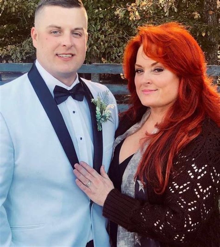 Who is Wynonna Judd's son?