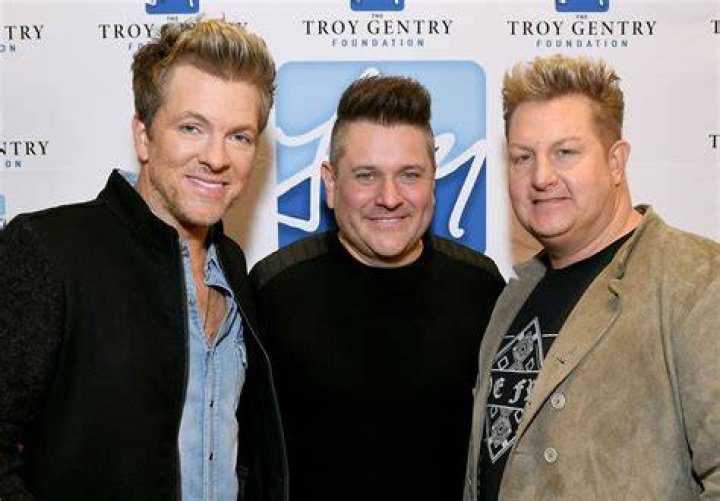 Why did Rascal Flatts record Life Is a Highway? – Celebrity