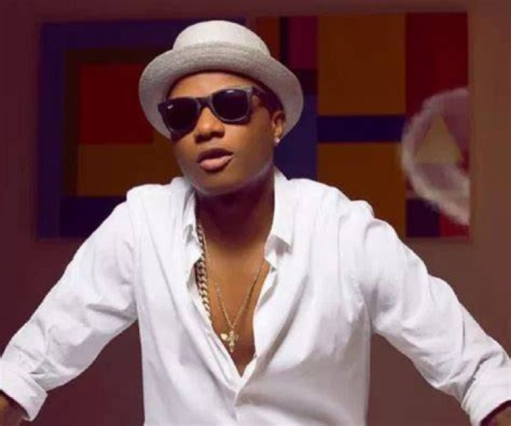 Wizkid (Ayodeji Ibrahim Balogun) Biography – Facts, Childhood, Family of Nigerian Singer-songwriter