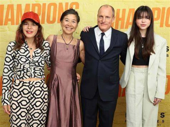 Woody Harrelson family, wife , children, parents, siblings